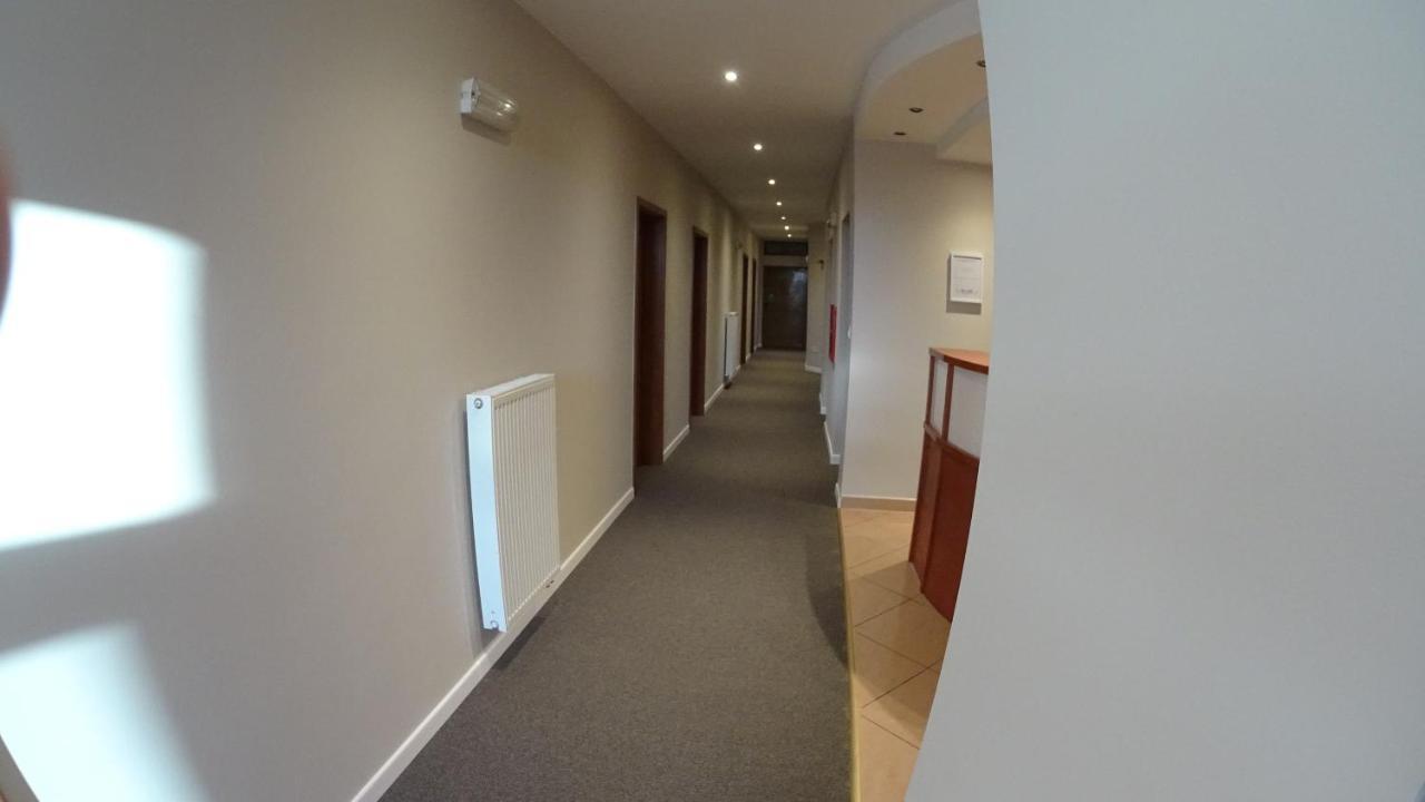 Hotel Astra Dąbrowa Górnicza Exteriör bild