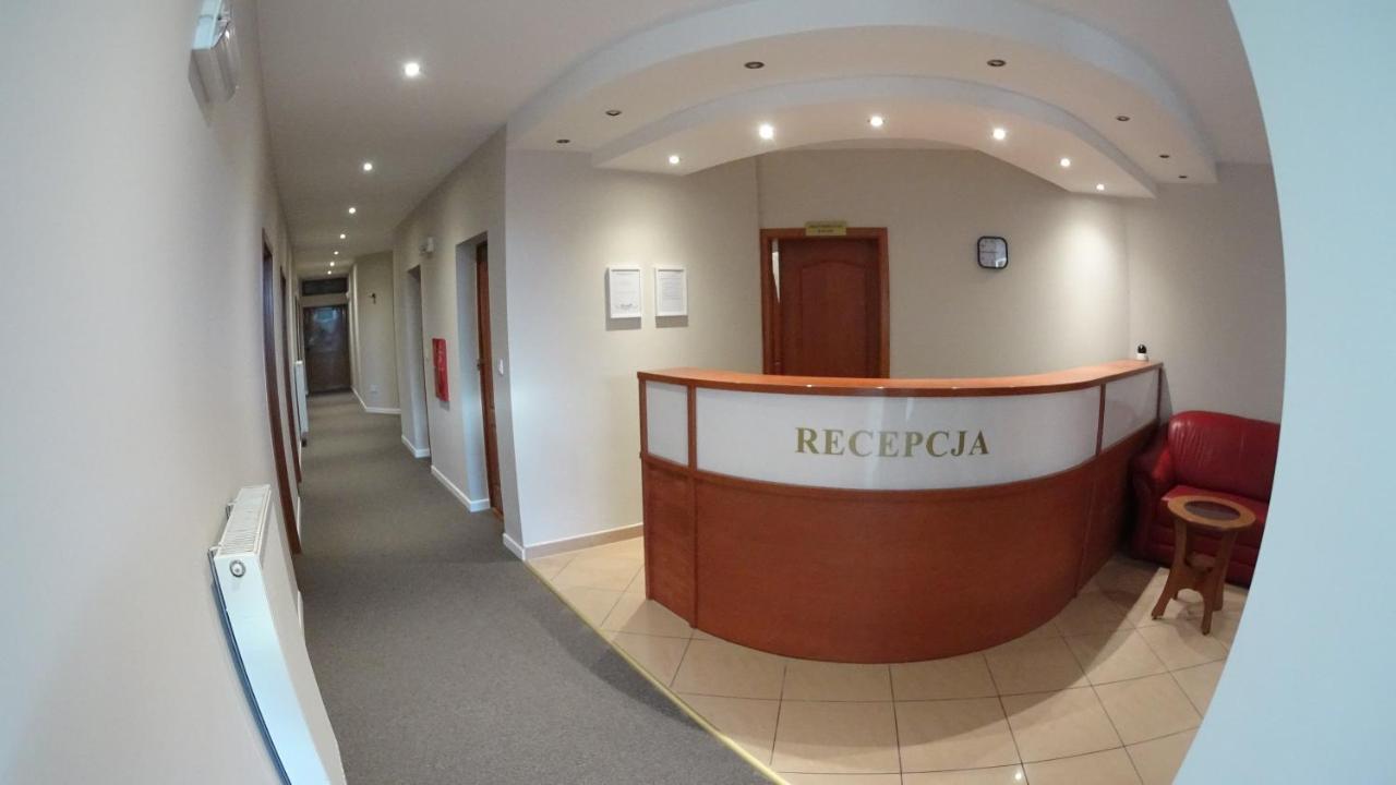 Hotel Astra Dąbrowa Górnicza Exteriör bild